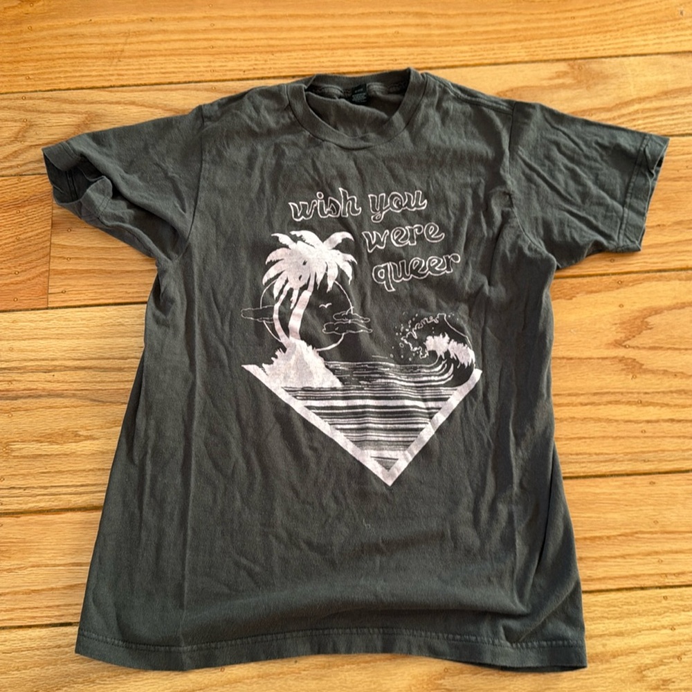 Queer t-shirt